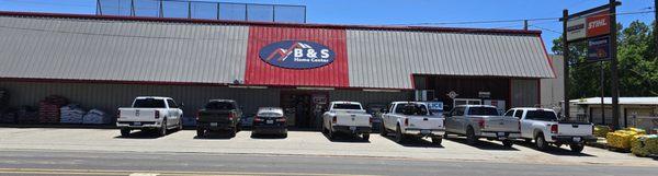 B & S True Value Hardware- Gilmer