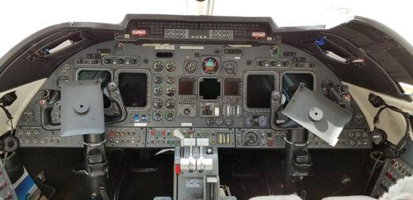 Learjet 60 Cockpit