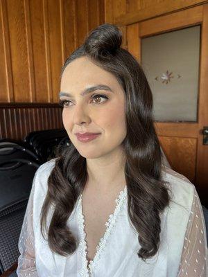 Don't mind the pin curl! Stunning bride with a blushing bride glow.