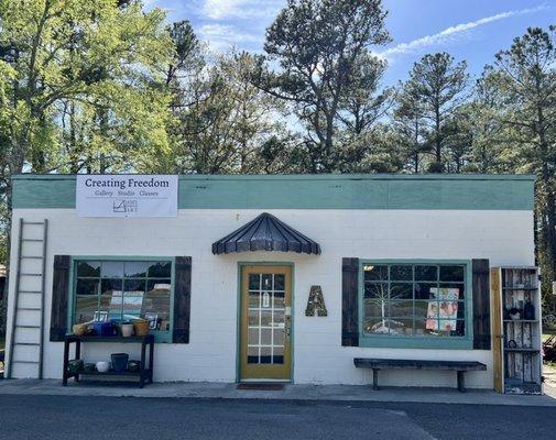 Amy Smith Art is in the old Black's Grocery building built in 1949.