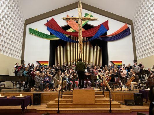 Boulder Concert Chorale rehearsing for their Nordic Lights concert