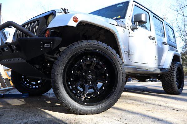 Jeep Wrangler Wheels with All Terrain Tires