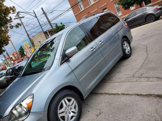 Las Dos Fridas Auto Sales