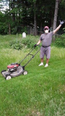 How dedicated is your advisor? Here's a photo of our own Chris Anselmo cutting a client's grass over the weekend! #WhenTheGoingGetsTough