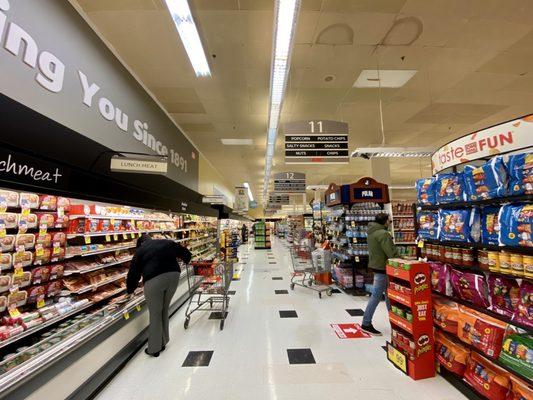 Wide and clean aisle