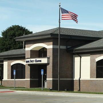 Citizens First Bank headquarters, 1442 Lincoln Way, Clinton, IA