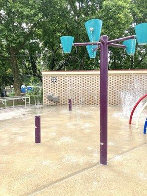 Fountain of Youth Spray Park -- FREE to the public Open Memorial Day Weekend to Labor Day Weekend 10am-7pm