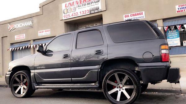 Chevy suburban on 22"!