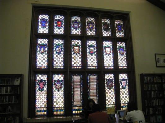 world war I memorial stained glass windows