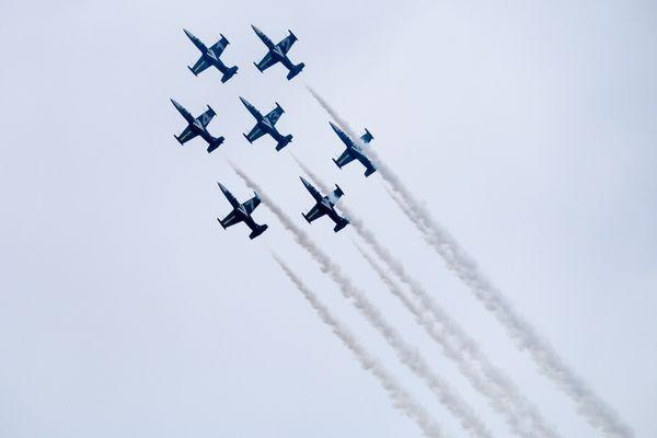 Breitling Jet Team formation flight