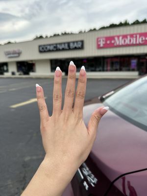 Iconic Nail Bar