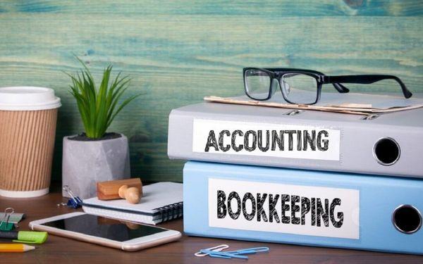 Experienced accountants providing bookkeeping and accounting services..