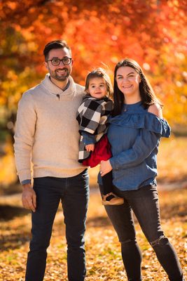 Change up the photo session season for a variety of family portraits