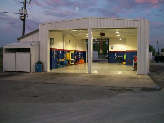 Gutted Building, 6" Slab on top of existing, new epoxy flooring, Oil Pumps, Skinned Ceiling underneath, New office, storage, ...