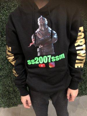 Customized sweater