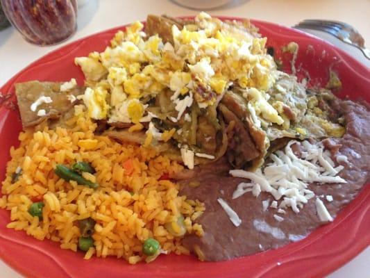 yummy green chilaquiles.