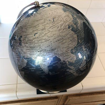 $50 great quality globe made in Taiwan