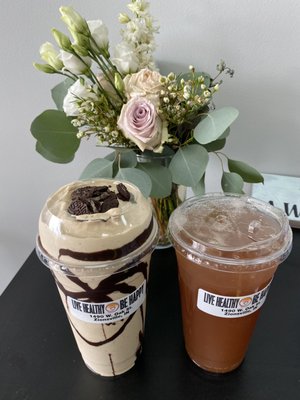 Ores peanut butter cheesecake and peach mango tea