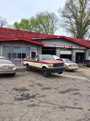 Western Avenue Towing & Recovery