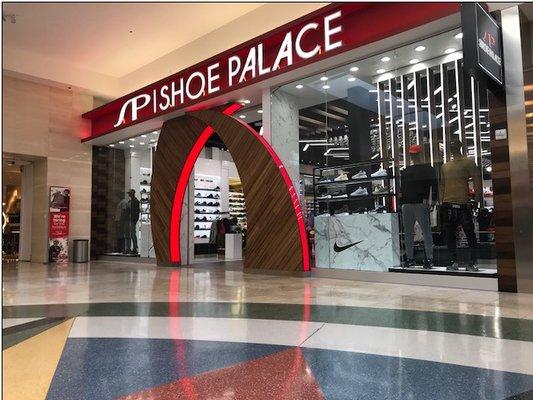 Shoe Palace