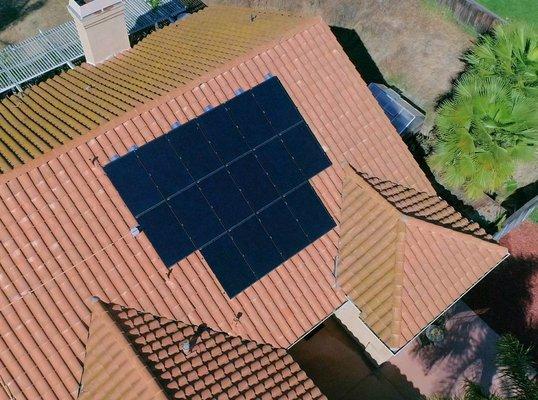 Great seeing my final install from a drone. I LOVE that they ensured everything was symmetrical and looked 'right' on my roof.