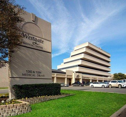 Front Entrance of Westgate Medical Center