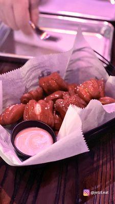 Pretzel Bites