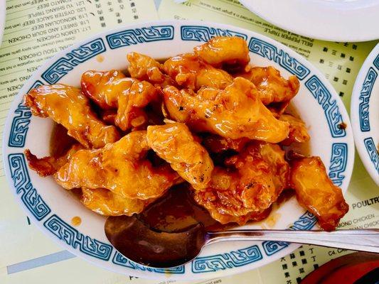 Orange Chicken. Heavenly! Forget about that other place with a panda