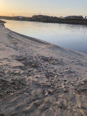 Missouri River inside park