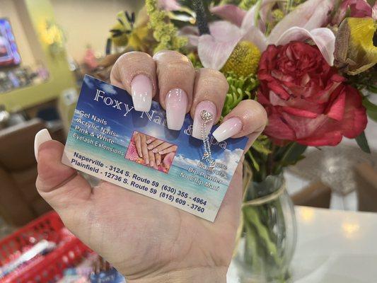 Foxy Nails & Spa