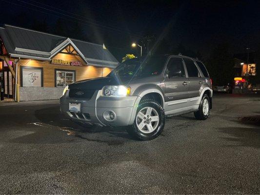 2006 Ford Escape Hybrid after touchless car wash