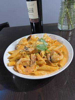 Penne ala vodka with shrimp