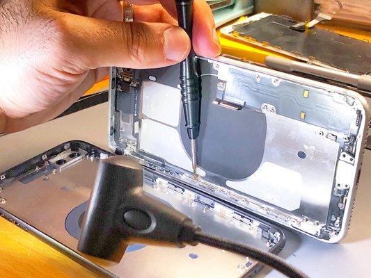 Replacing iPhone Housing