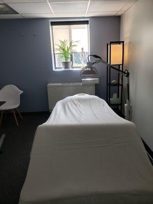 Our treatment rooms that provide calming and relaxing music and environment. A great way to de-stress.