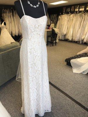 DaVinci gown
Can be ordered in sizes 2-30