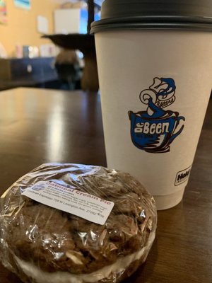 Vegan Oatmeal Cream Pie, hot oat Winter Wonderland Chai Latte