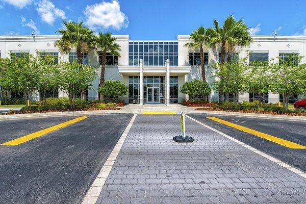 Property Name: Accredo  Health Group / Express Scripts 
 Orlando, FL 
 Purchase Price: $11,250,000 
 Rental Revenue (/yr.): $872,000