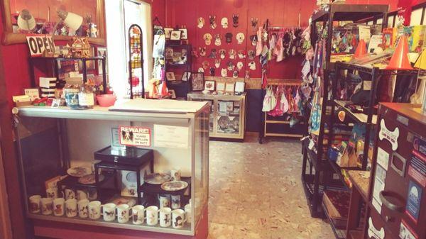 Retail Shop: Unique handcrafted by local artisans canine and feline items.