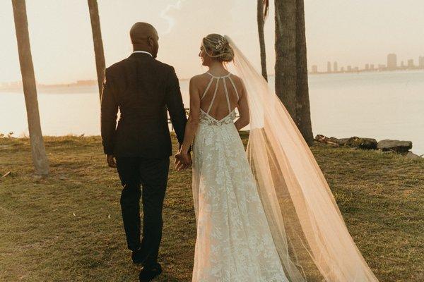 timing the ceremony with sunset was brilliant for our photos along the bay