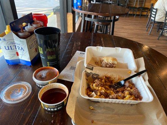 Brisket Mac and Cheese with a Pulled Pork Slider