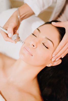 Oxygen facial