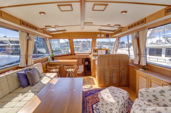 HDR image of Yacht Interior - Yacht Photography