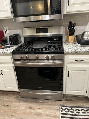 Lawrence Gas Range Repair: Appliance Shark. Best freestanding gas range repair Lawrence, KS.  Call today for freestanding gas range repair.