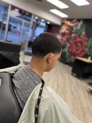 Three rose’s barbershop