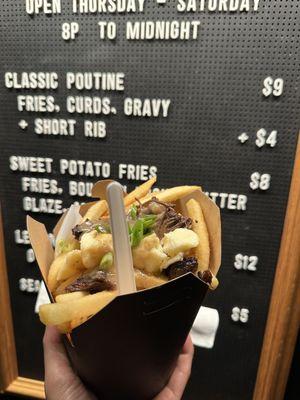 Classic poutine with short rib