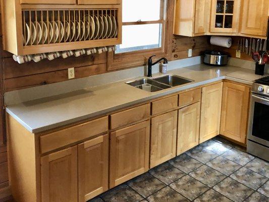 Fully stocked kitchen in lodge