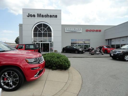 Joe Machens Chrysler Dodge Jeep Ram Building Exterior