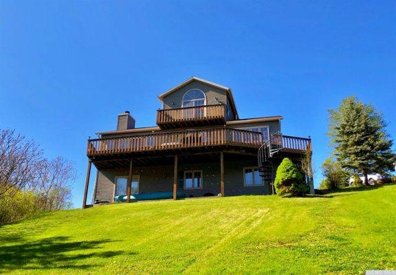 Family home for sale in the Catskill Mountains in Greene County, New York