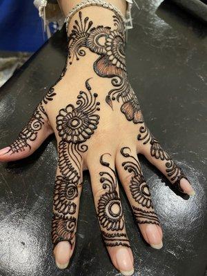 Henna tattoos