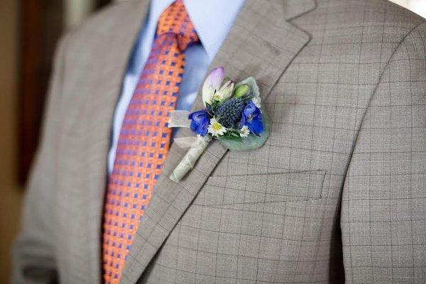 Groom's boutonniere